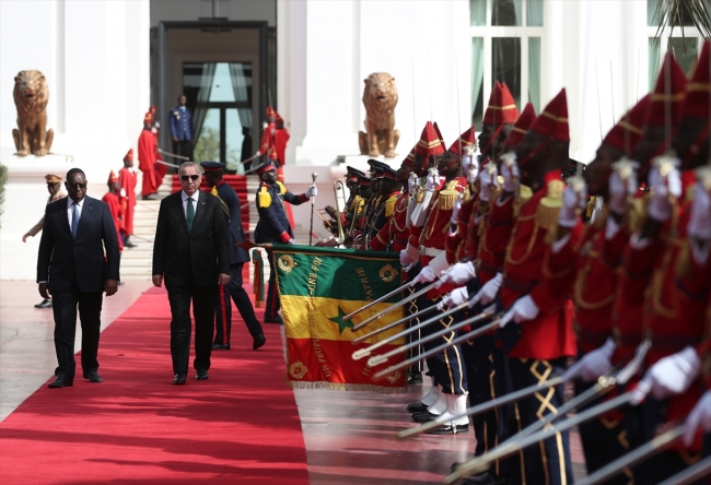 Cumhurbaşkanı Erdoğan Dakar'dan ayrıldı